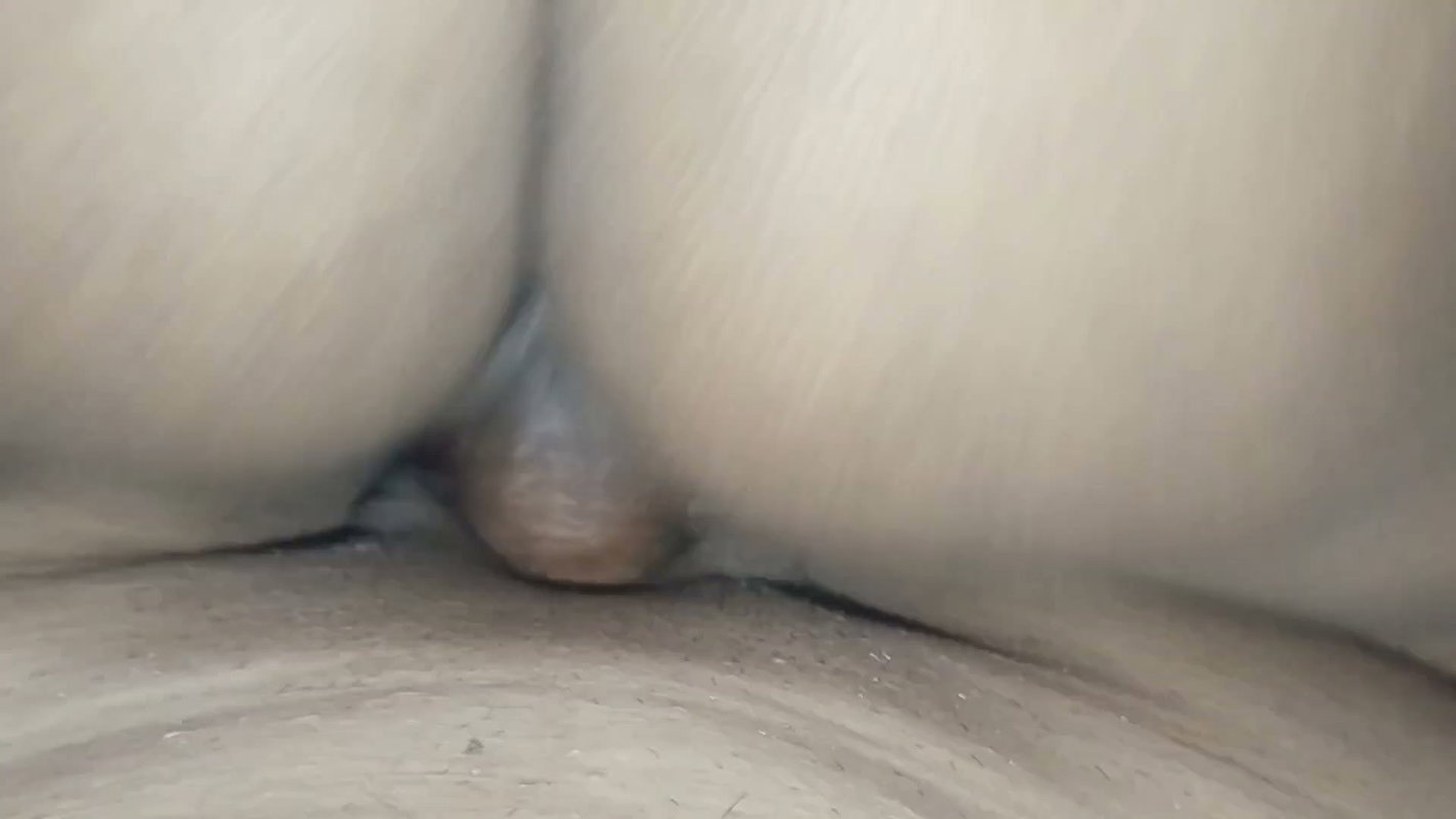 I secretly called my hot girlfriend’s friend home and fucked her