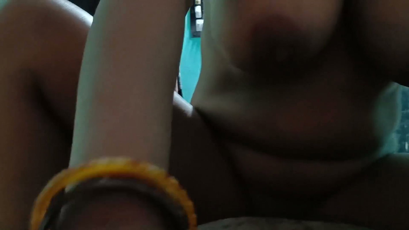 Sex in night with chubby housewife