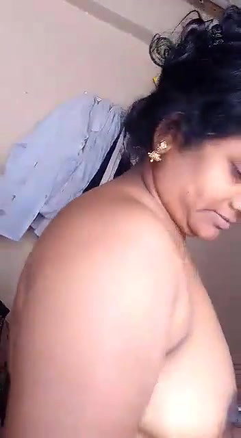 Bhabhi with lover ,clear talking