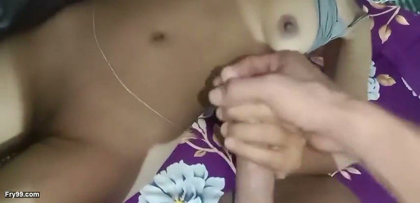 Desi Beautiful Girl Tight Pusssy First Time Xxx Videos,Desi Beautifu Indian girlfriend fucked by lover before her marriage