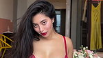 BOMBSHELL CURVY FIGURE IN LINGERIE WILD SHOOT 2