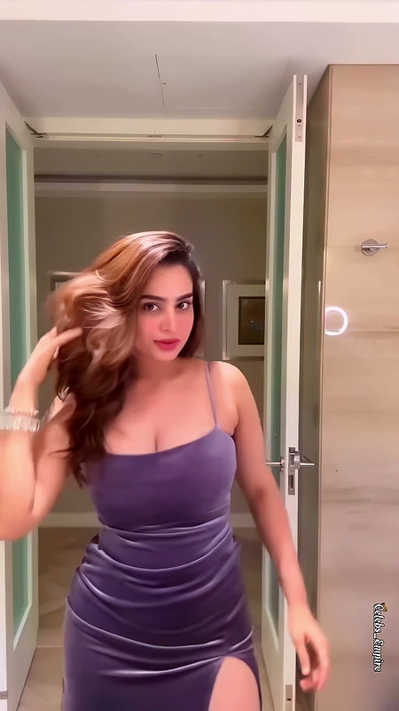 KHAN FAPWORTHY CLEAVAGE AND THIGHS TEASE HQ VIDEO 2
