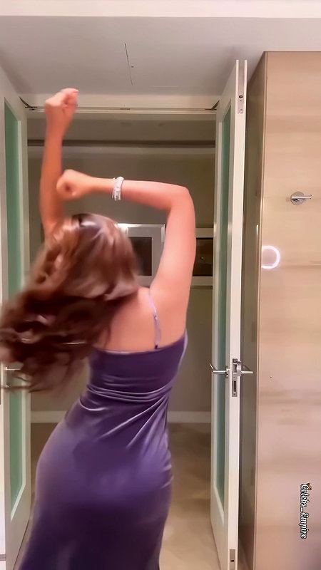 KHAN FAPWORTHY CLEAVAGE AND THIGHS TEASE HQ VIDEO 2