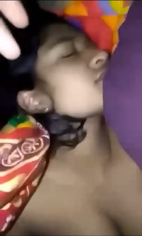 Horny Girl Showing Hot Boobs Give Deepthroat Blowjob Pussy Fingering Fucked 2 15