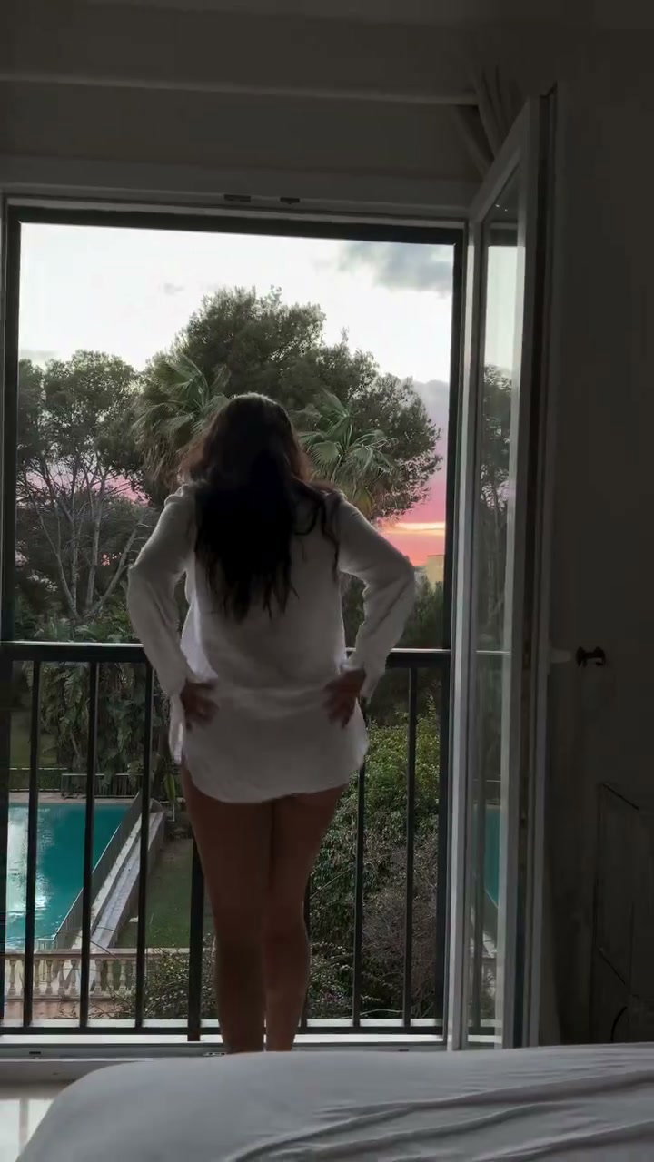 Frame 4