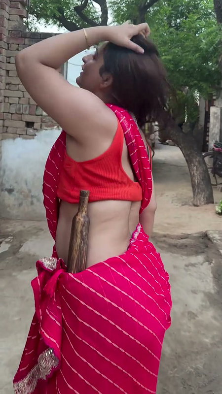 VILLAGE BHABHI STRIP SAREE AND SEXY TEASE 2