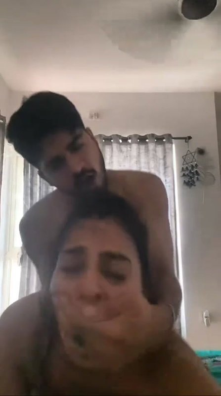 DESI GIRL ENJOYING HARD FUCKING BY LOVER 3 CLIPS 2 3