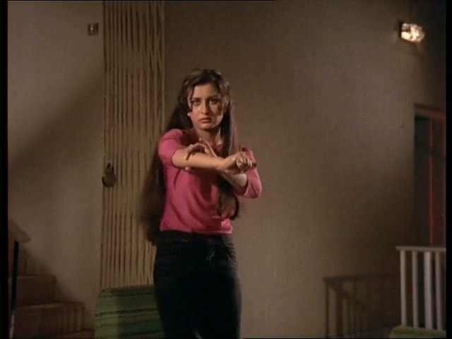 Madhu_Malhotra_Main_Aur_Mera_Hathi