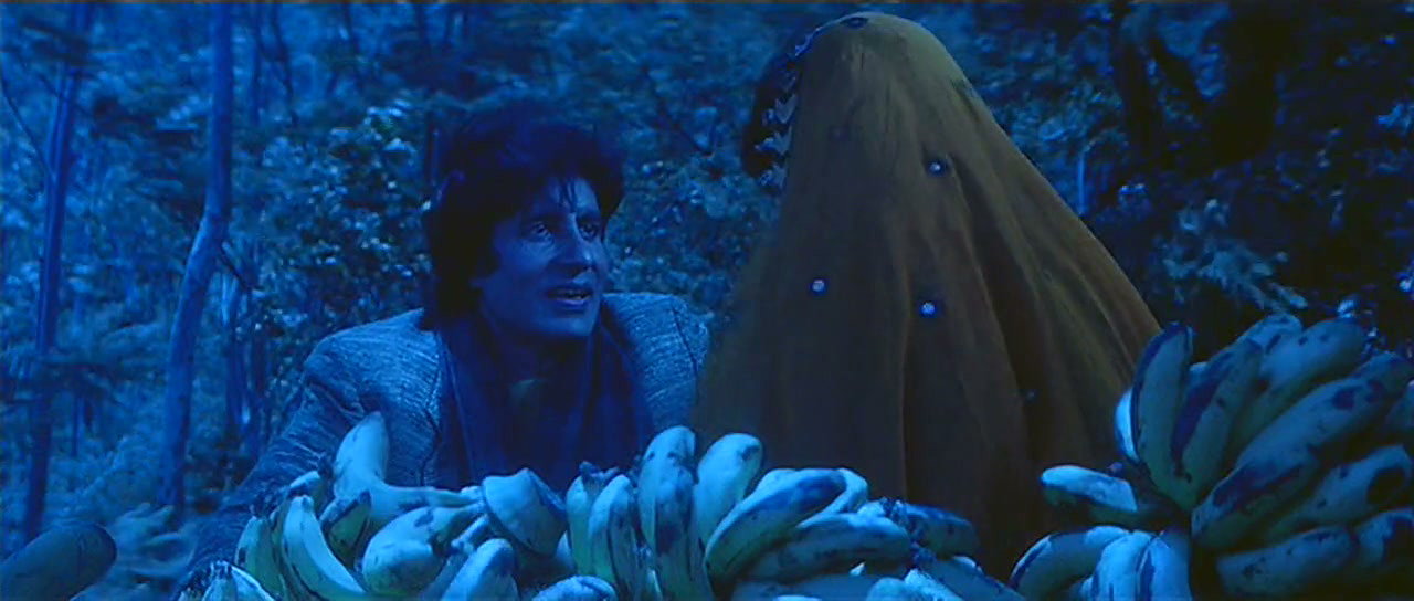 Meenakshi_Seshadri_Ganga_Jamuna_Saraswathi_Scenes