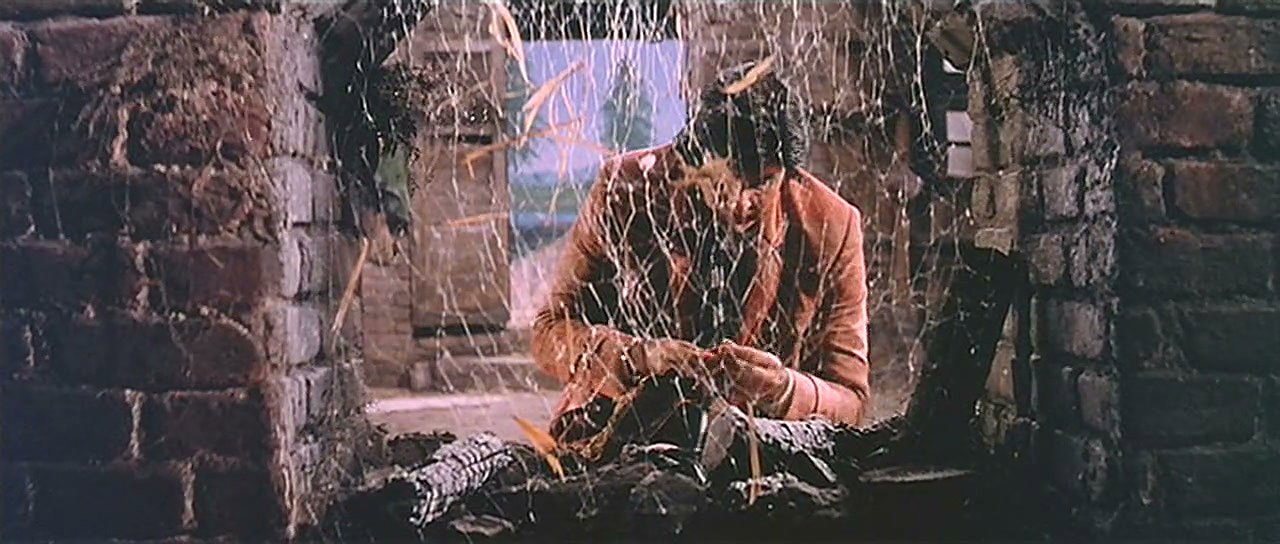 Meenakshi_Seshadri_Ganga_Jamuna_Saraswathi_Scenes
