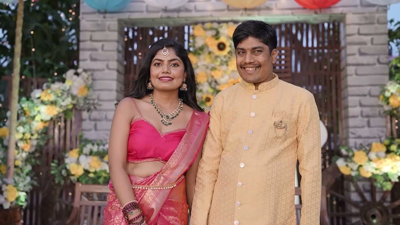 Tulu aunties hot navel in yellow saree 2