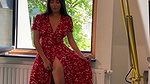 AMINA OPEN THIGHS PANTYLESS NAUGHTY SHOOT TEASE WILD 2