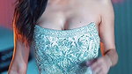 AND IRRESISTIBLE CLEAVAGE BONG BABE MOUNI ROY CHICK TEASE VIDEOS 2 1