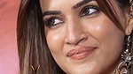 RAUNCHY CAPTIVATING KRITI SANON NAUGHTY FAP CHICK LOOKS VIDEOSS 2 14