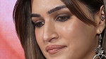 RAUNCHY CAPTIVATING KRITI SANON NAUGHTY FAP CHICK LOOKS VIDEOSS 2 6