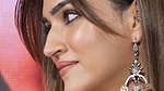 RAUNCHY CAPTIVATING KRITI SANON NAUGHTY FAP CHICK LOOKS VIDEOSS 2 7