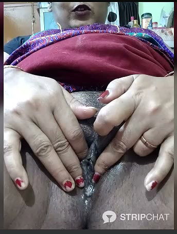 Nude Pussy show on cam 2 1