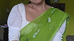 malayali lady wide tummy and navel in green saree 2 2