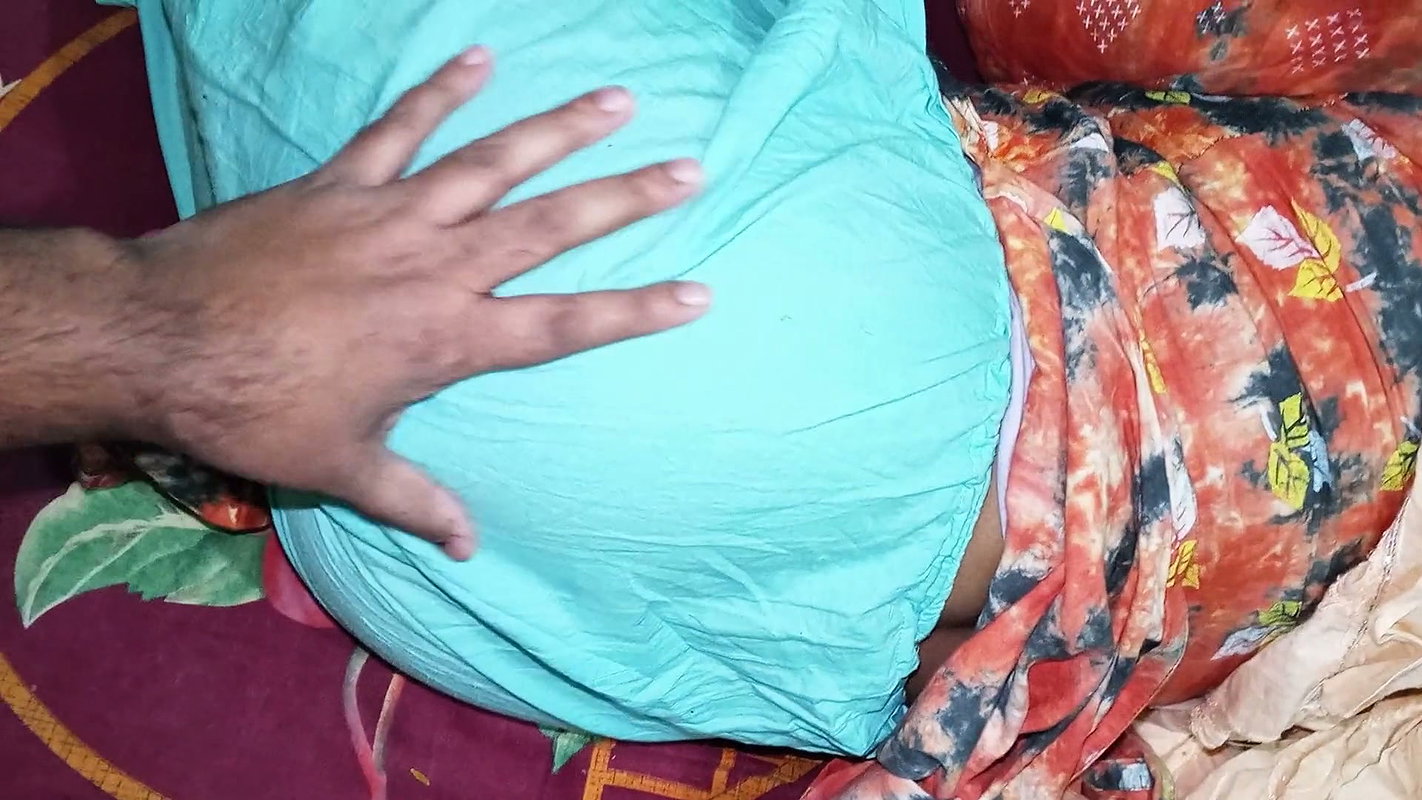 Real homemade amature husband wife fuck in village bangla dirty talk wife