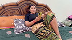 Bade ke jane ke baad chote ne bhabi ko akela dekh uthya mauke ka fayeda