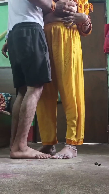 Bhabhi ne pure Kapde khol kar boor dikhaya