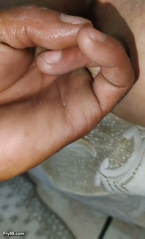 Hot Bhabi wants massage with her devar and devar fuck her and satisfied Bhabi, Full Hindi Viral Video