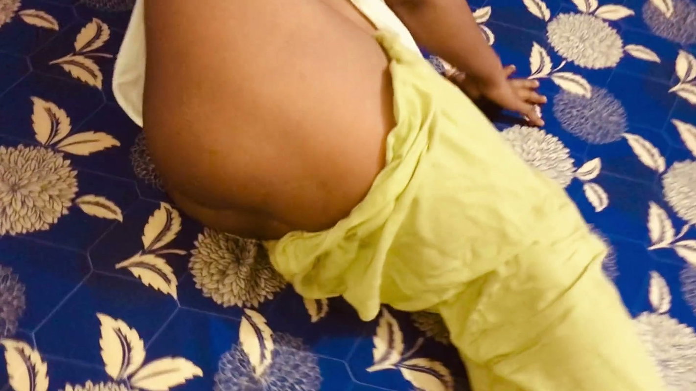 Desi Lady Was Lying Down Pretending to Sleep to Eat Her Man’s Cock