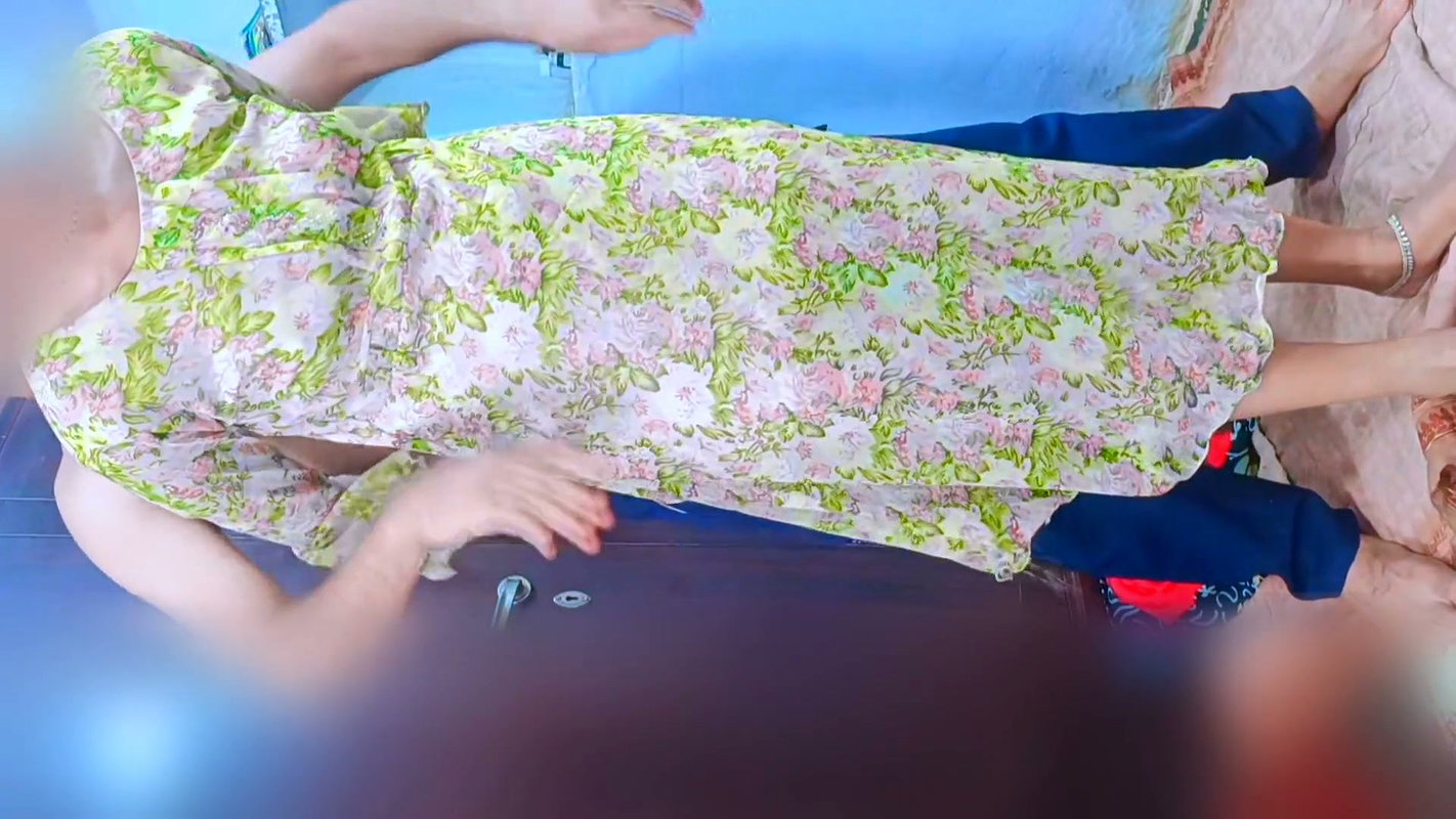 Hot +18 Girl Cute Tite Pussy.teacher Ne Ghar Bulakar Sex Ki Tution Di