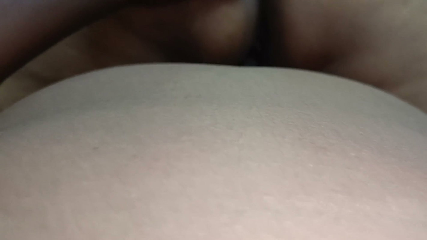 Indian Desi Model Secret Sex with Delivery Man