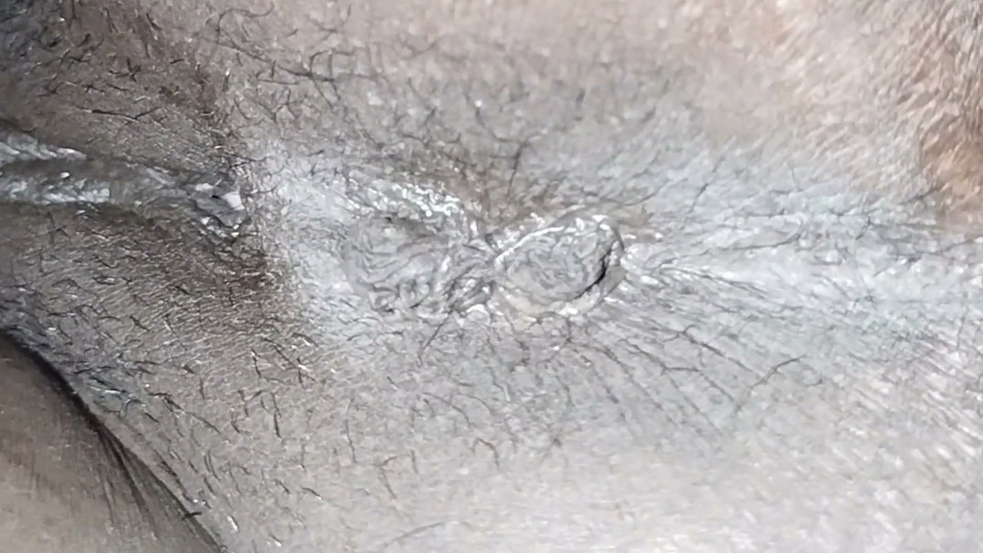 Stepmom Show Milky Boobs and Juicy Pussy