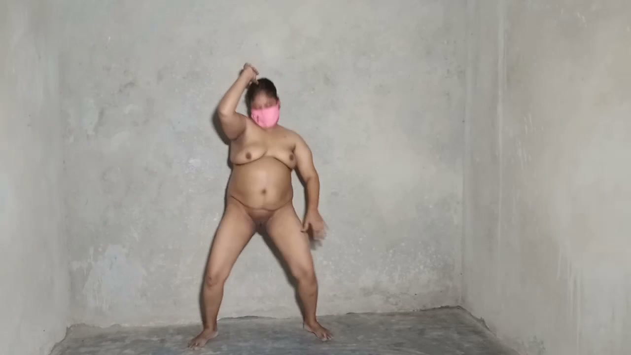girl nude dance 2