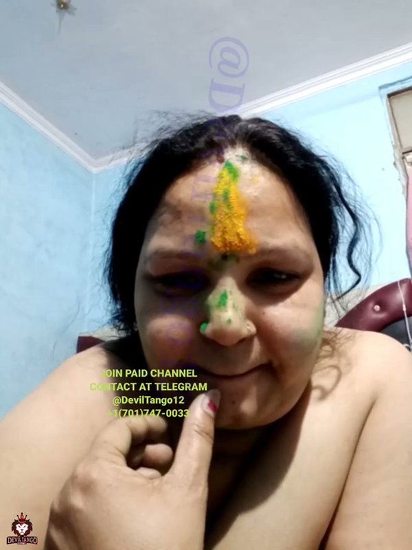 Roohi stripchat ticket show