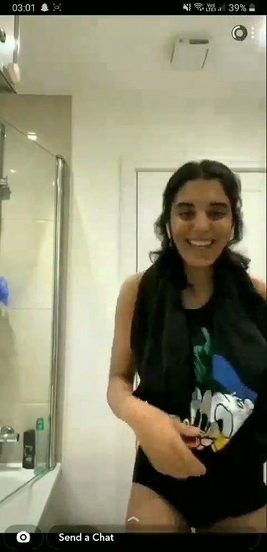 DESI BIGASS MAAL GF STRIPPING SHOWING SEXY FIGURE FINGERING PUSSY~ 16 CLIPS 2 9