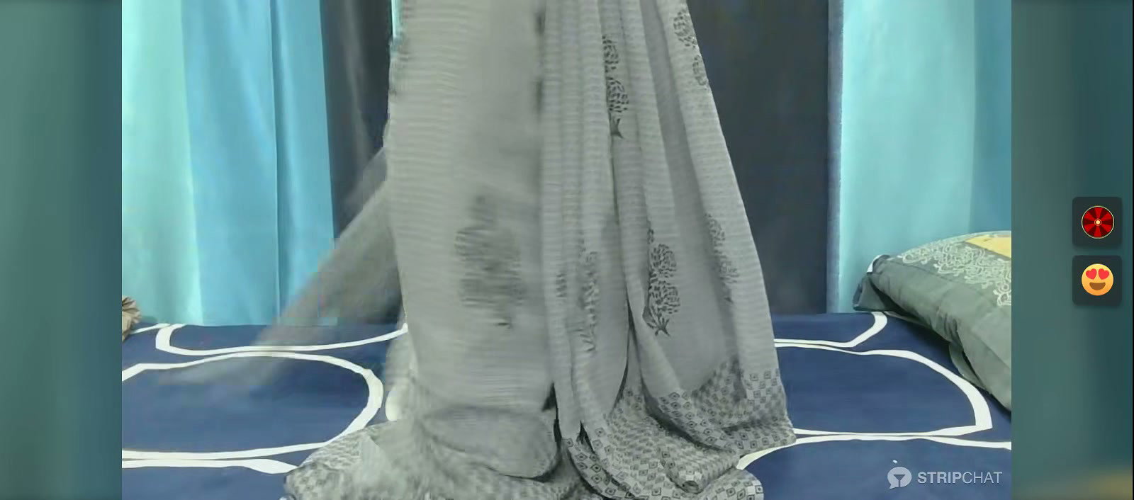 Sarika only in saree erotic dancing