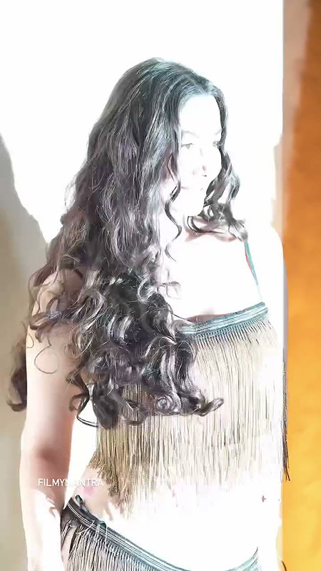 ANDRIANI BOLD SLUT TOO EROTIC VULGAR OPEN BODY EXPOSE ON BDAY 22 FAP VIDEOS 2 9