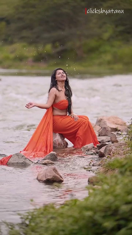 Sexy Babe Tanu Looking So Hot