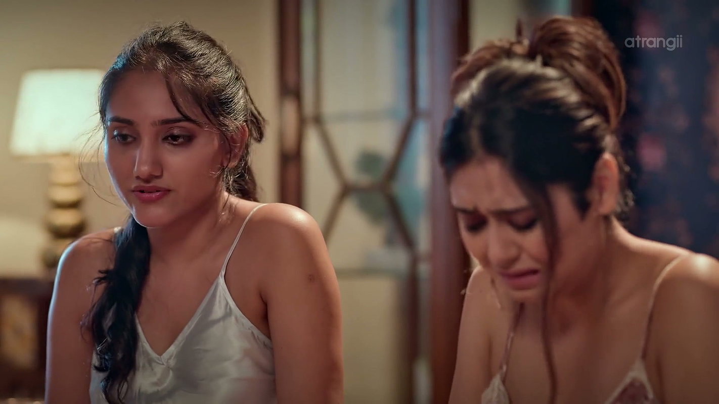 Bole, Priyanka Katwani Hot Scenes Compilation – Angel Priya