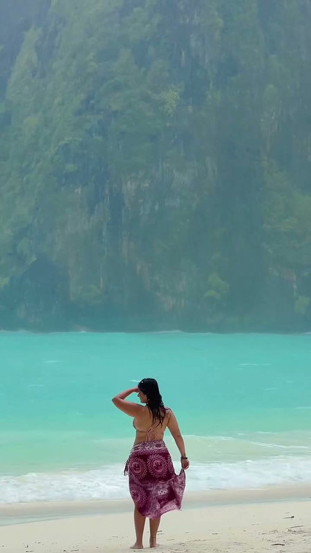 Girl Soni Enjoying On Beach