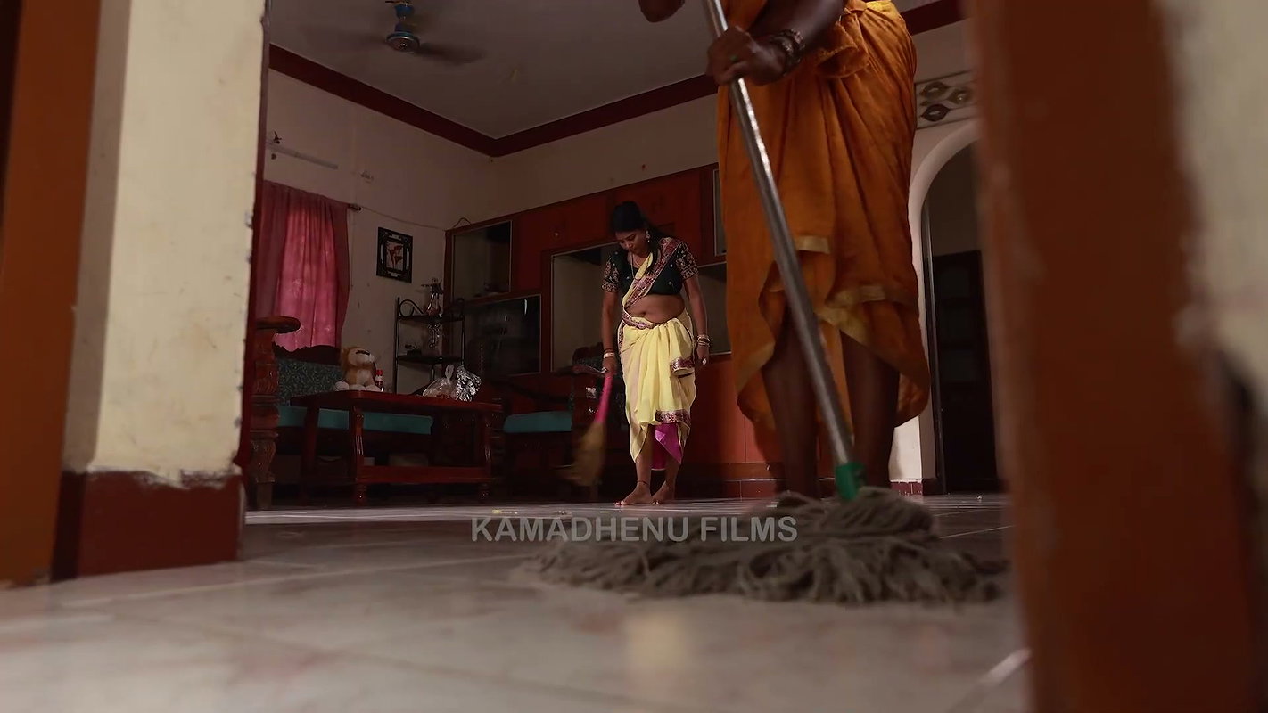 & Lakshmi hot scenes – Saree, Dark Navel, Wet blouse, Lesbian