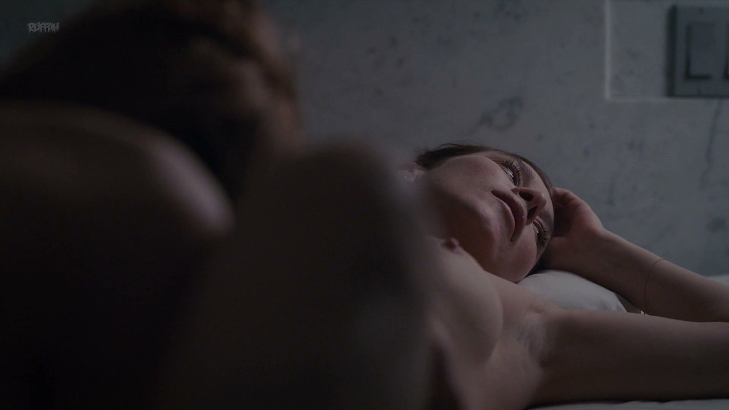 Girlfriend Experience S02 E03 – Louisa Krause, Anna Friel, Shauna MacDonald