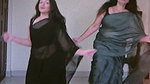 mom and daughter dance in black saree 2