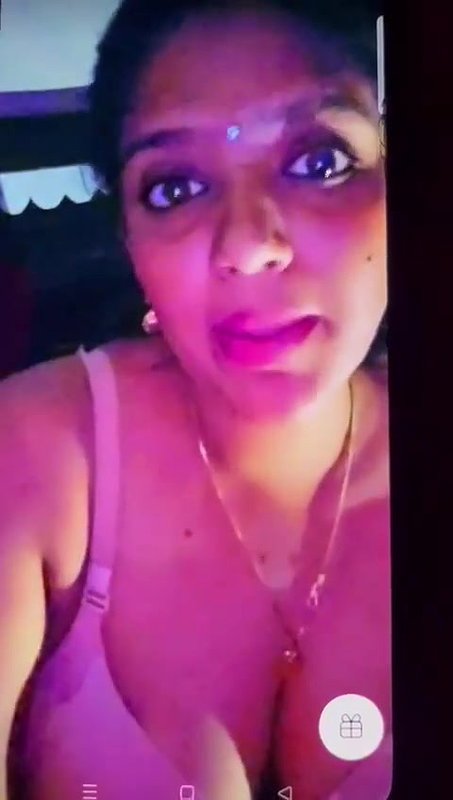 Anu showing big boobs on tango live with face