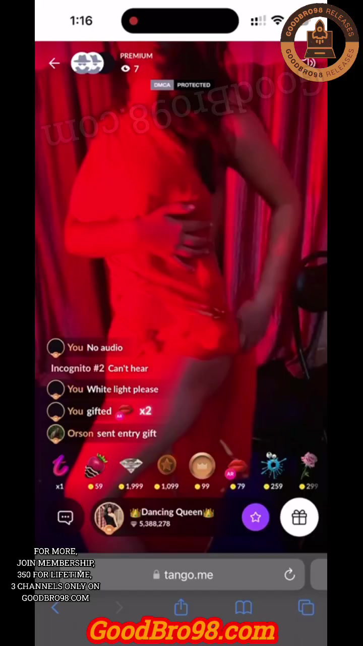 Insta Model Dancing_Queen Teasing Hot Boobs and Ass on Tango Live