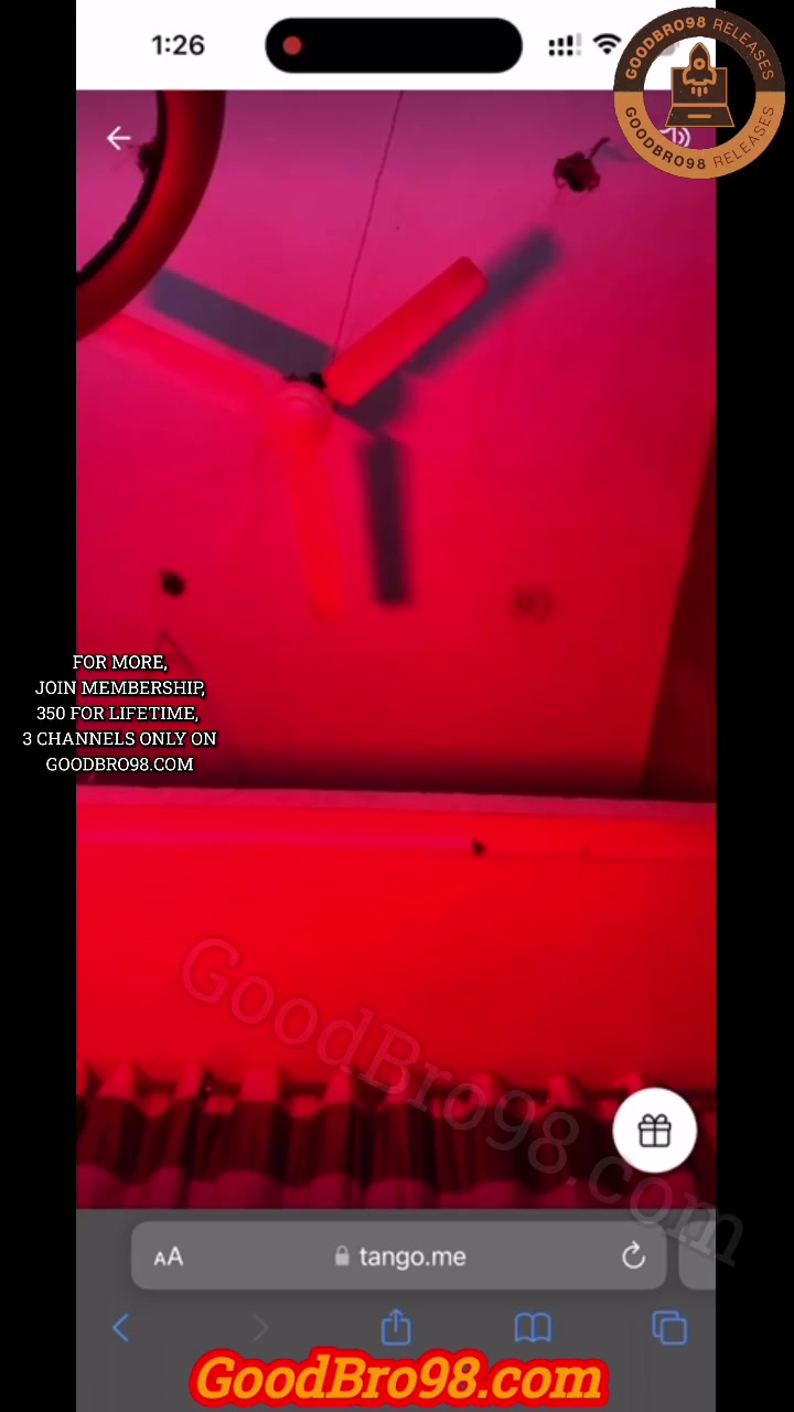 Insta Model Dancing_Queen Teasing Hot Boobs and Ass on Tango Live