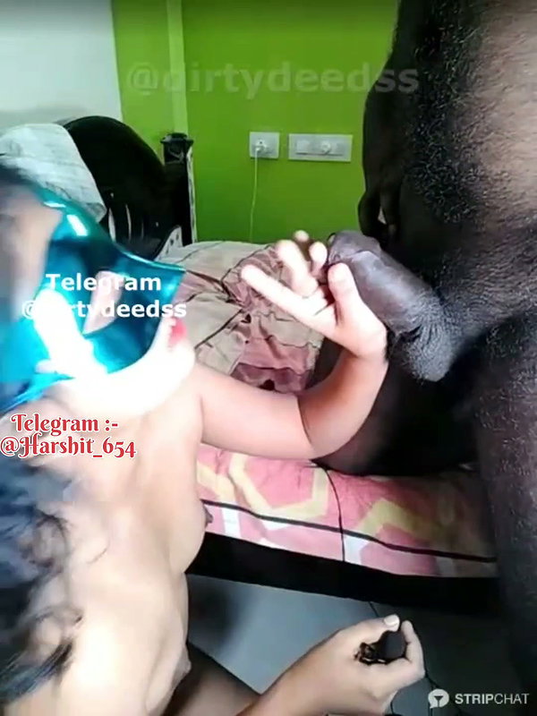 Couplee stripchat ticket show