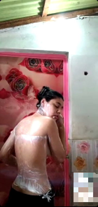 Cute Cheater Girl Showing Fingering On VC With Many Boys part 3 (3)