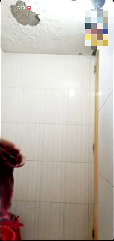 Cute Cheater Girl Showing Fingering On VC With Many Boys part 3 (4)