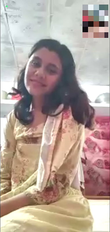 Cheater Girl Showing Fingering On VC With Many Boys part 2 (2)