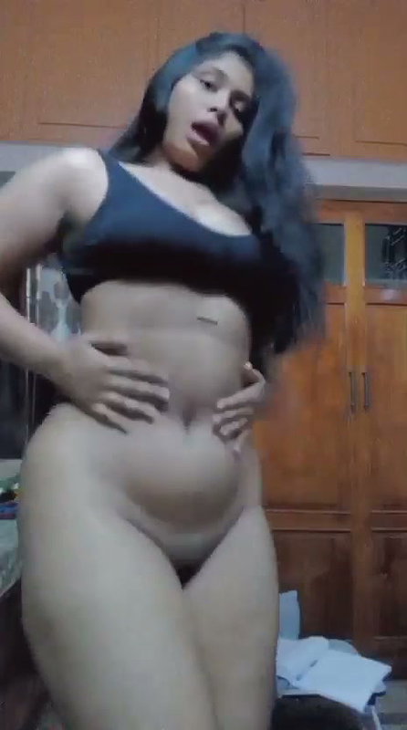 ass desi hot babe nude dancing