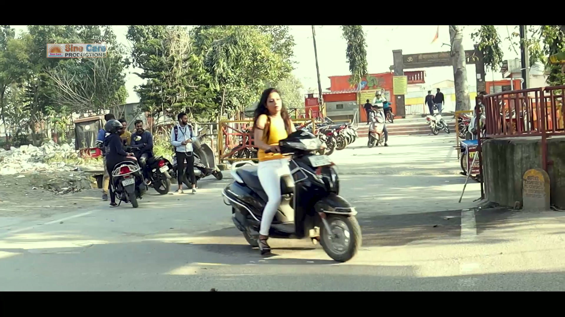 Frame 9